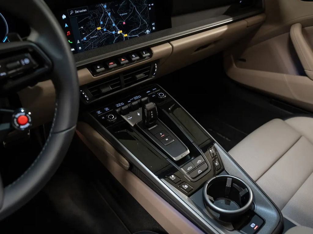 Porsche 992.2 Carrera