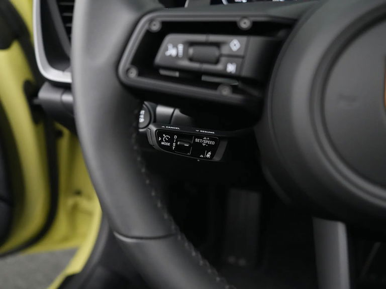 Porsche 992.2 Carrera