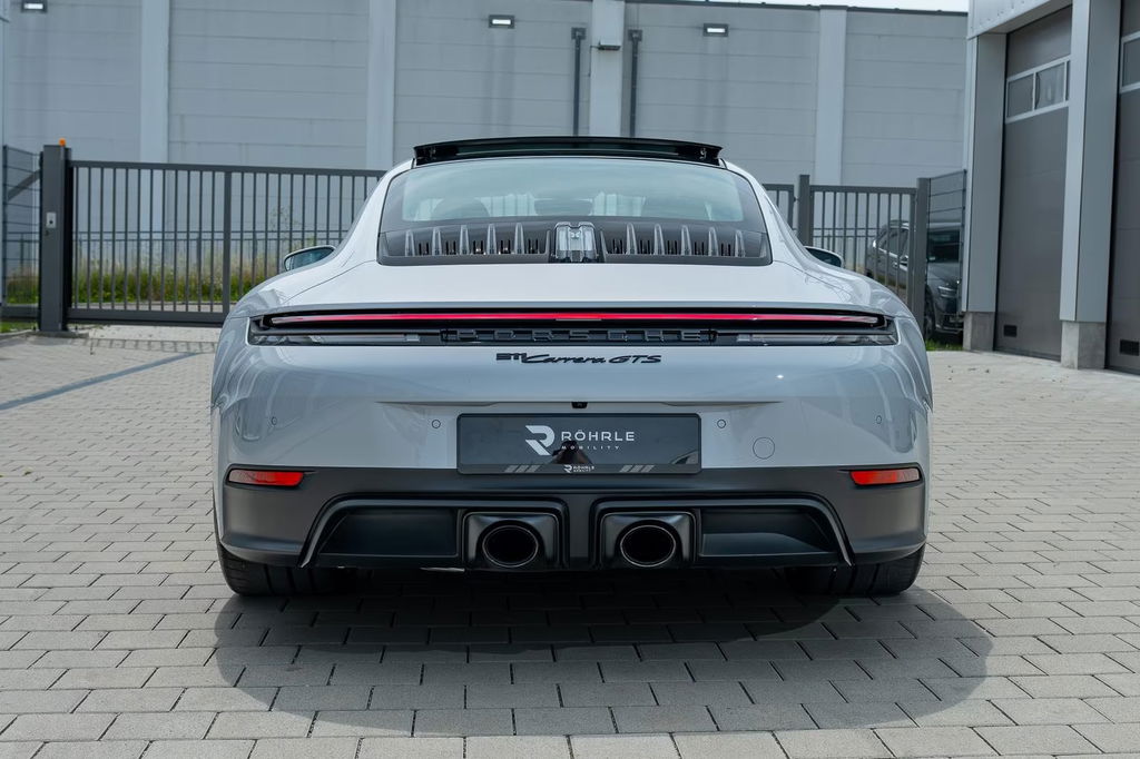 Porsche 992.2 Carrera T