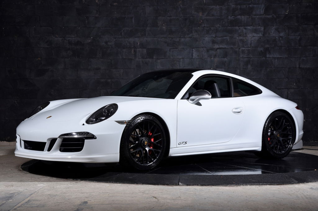 Porsche 991 Carrera GTS