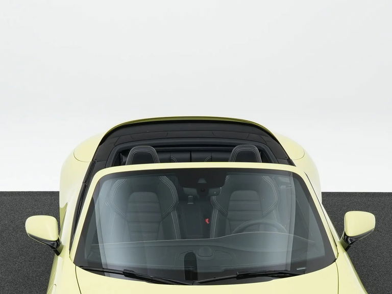 Porsche 992.2 Carrera