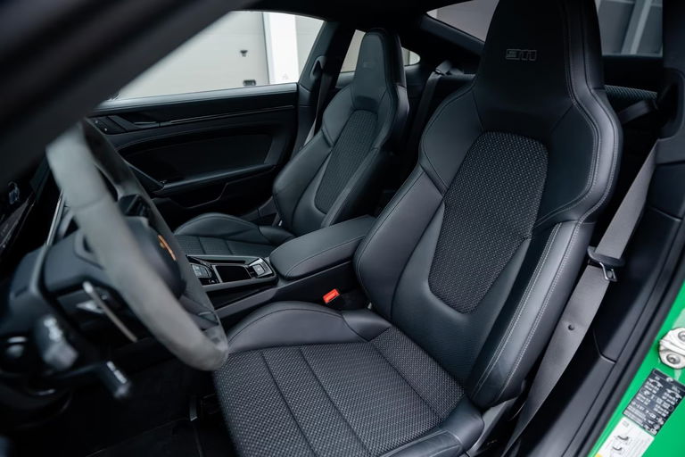 Porsche 992 Carrera T