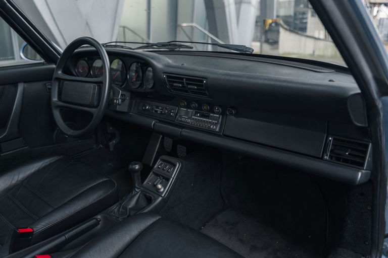 Porsche 964 Carrera 2