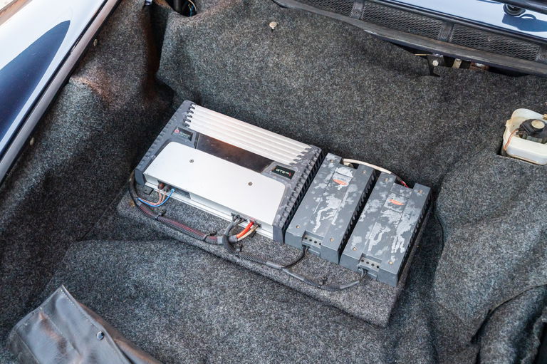 Porsche 911 Carrera 3.2 (US)