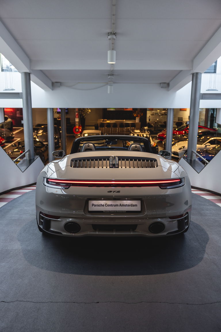 Porsche 992 Carrera GTS