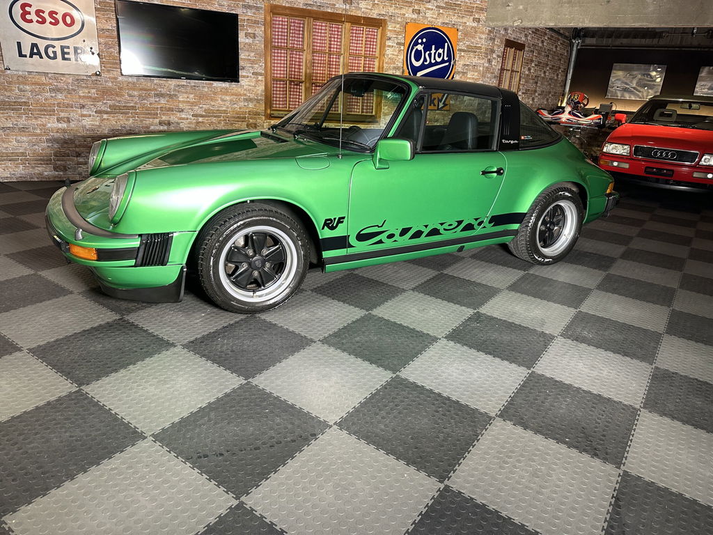 Porsche 911 Carrera 3.0