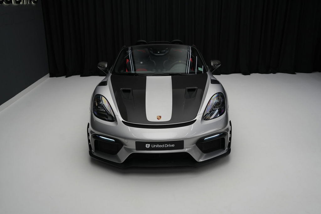 Porsche 718 Spyder RS