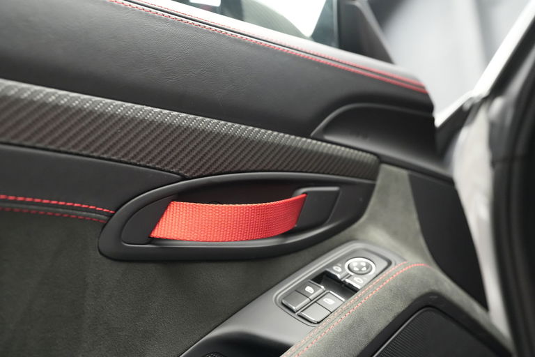 Porsche 718 Spyder RS