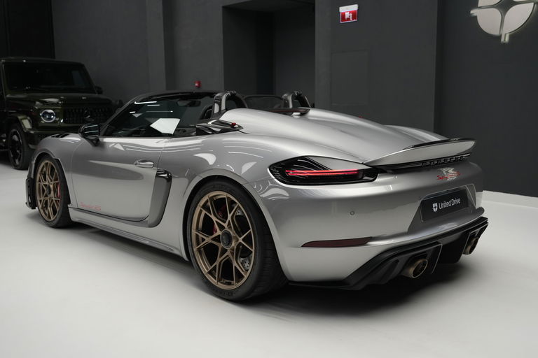 Porsche 718 Spyder RS