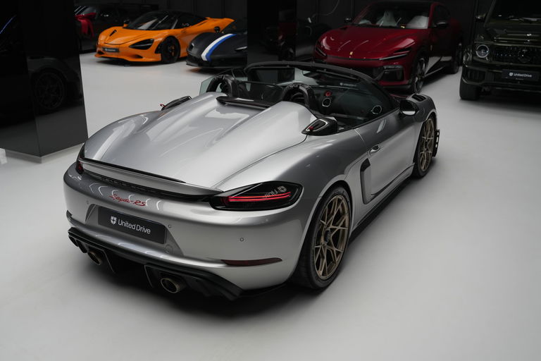 Porsche 718 Spyder RS
