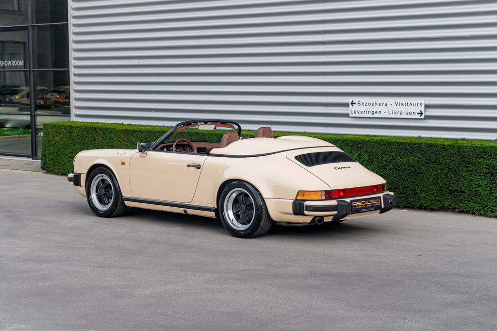 Porsche 911 Carrera 3.2 Speedster