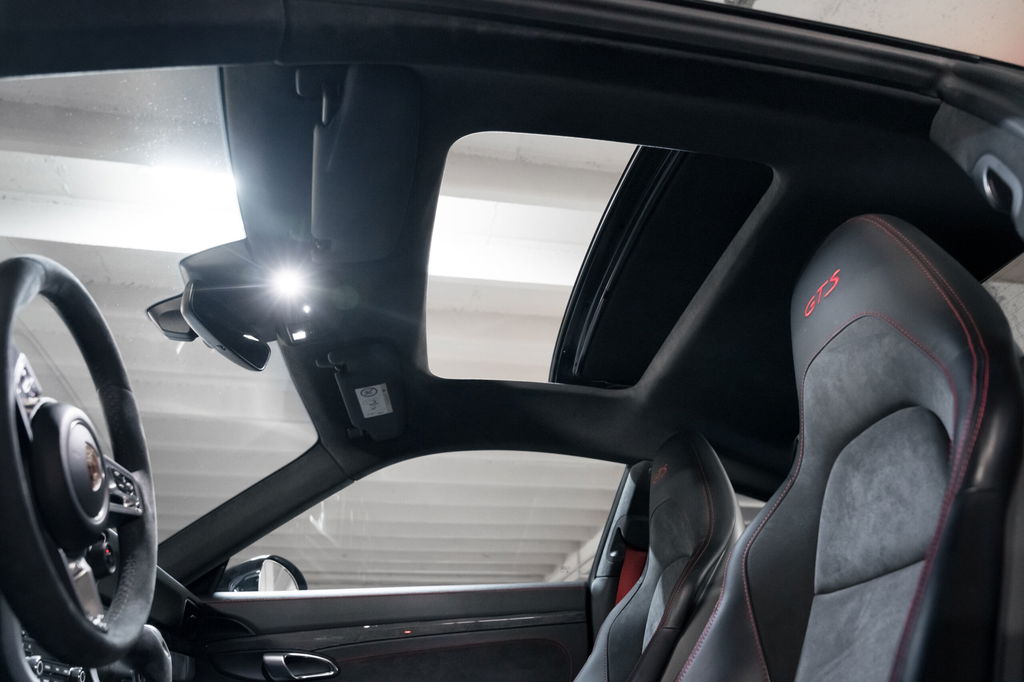 Porsche 991.2 Carrera GTS