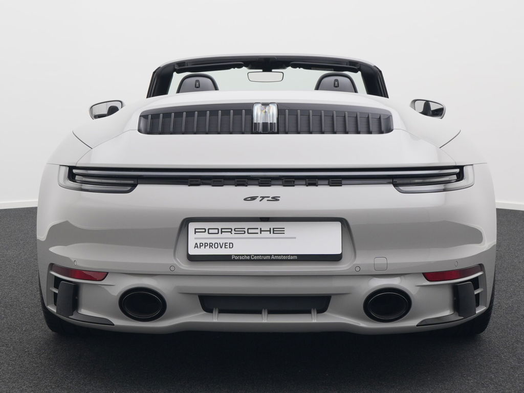 Porsche 992 Carrera GTS