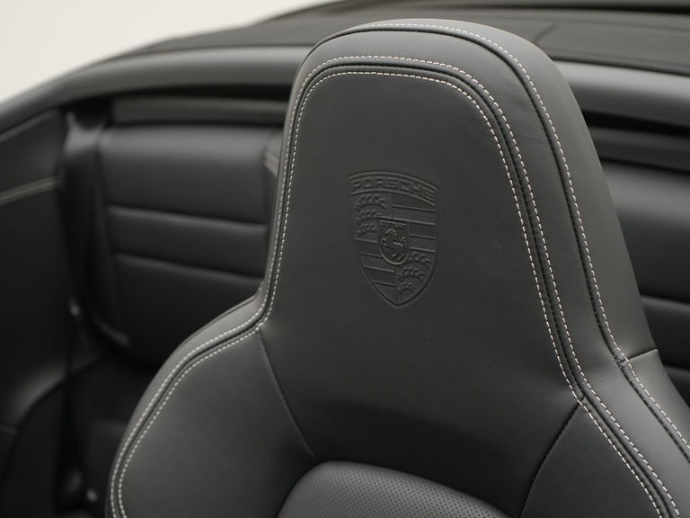 Porsche 992 Carrera GTS