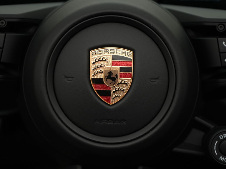 Porsche 992 Carrera GTS