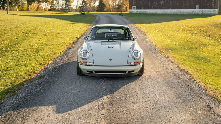 Porsche 911 Reimagined by Singer