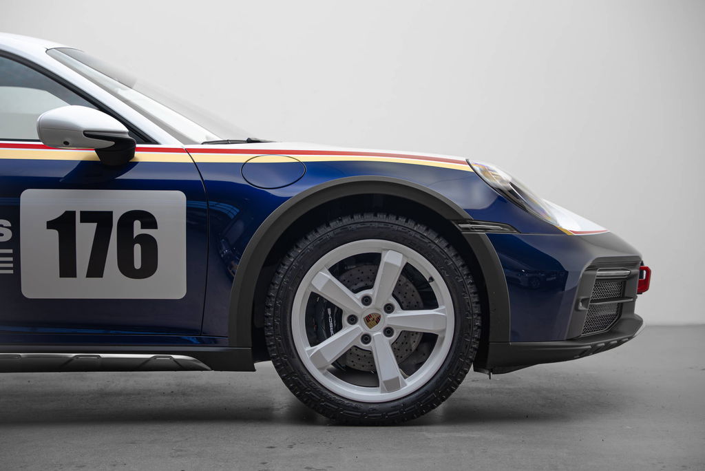 Porsche 911 Dakar