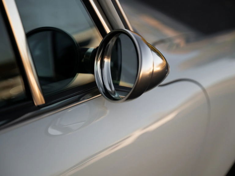 Porsche 911 Reimagined by Singer