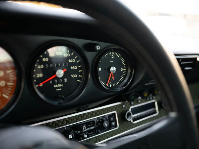 Porsche 911 Reimagined by Singer