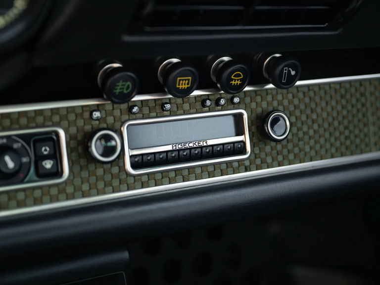 Porsche 911 Reimagined by Singer