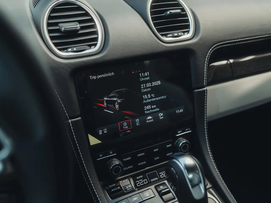 Porsche 718 Cayman