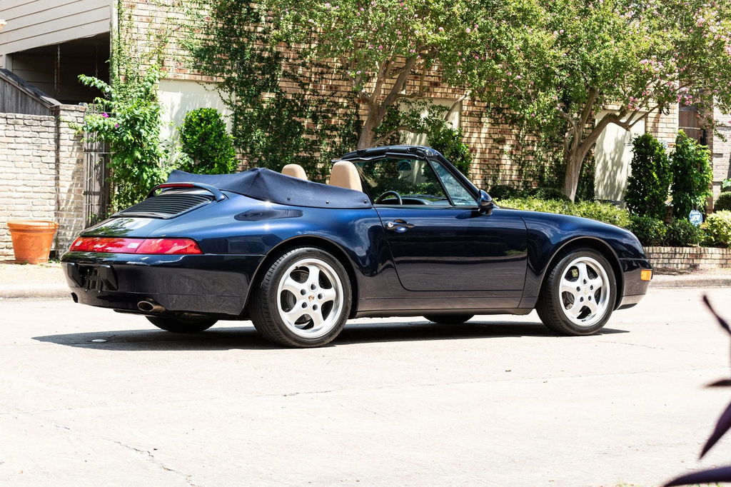 Porsche 993 Carrera