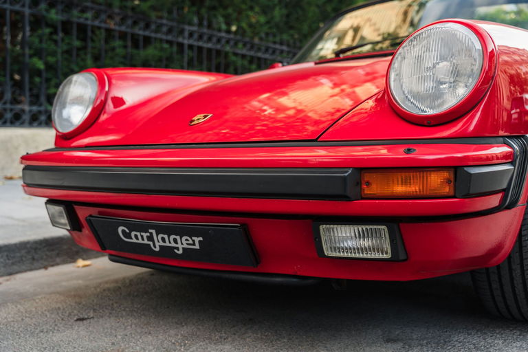 Porsche 911 Carrera 3.2 (US)