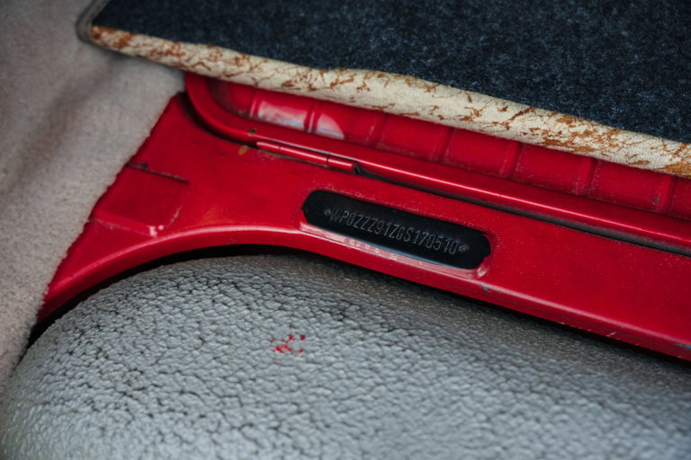 Porsche 911 Carrera 3.2 (US)