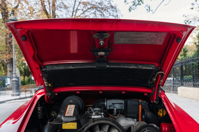 Porsche 911 Carrera 3.2 (US)