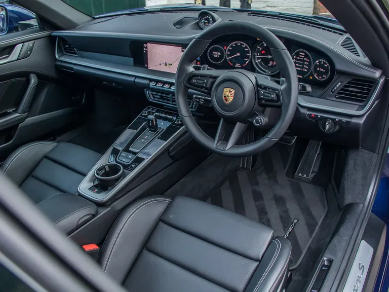 Porsche 992 Carrera S