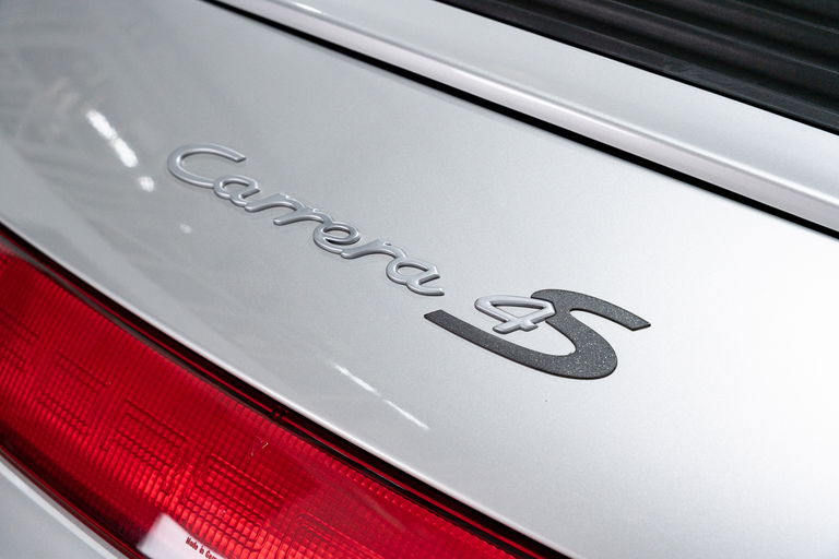 Porsche 993 Carrera 4S
