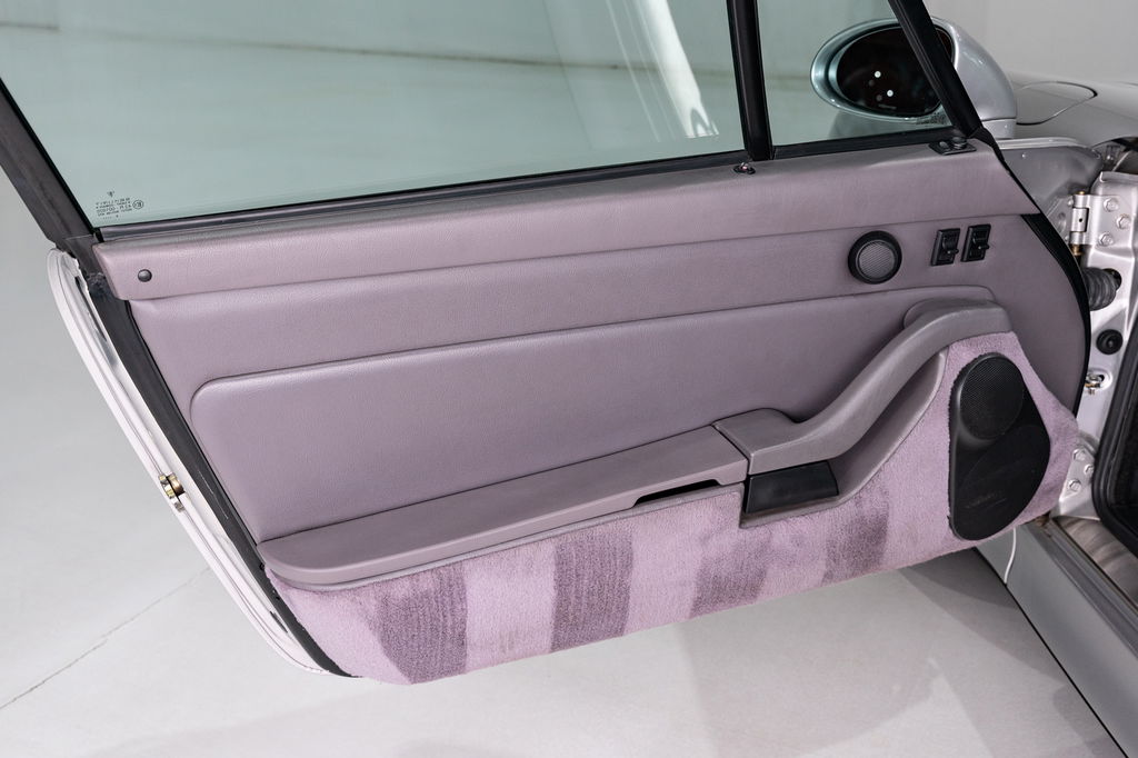 Porsche 993 Carrera 4S