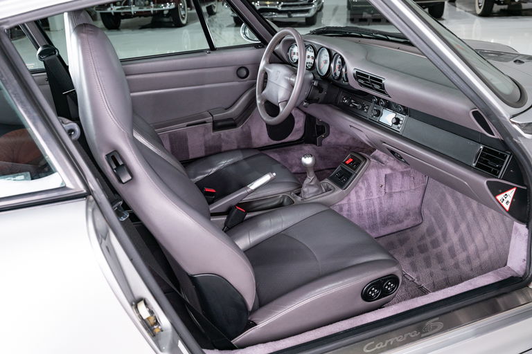 Porsche 993 Carrera 4S