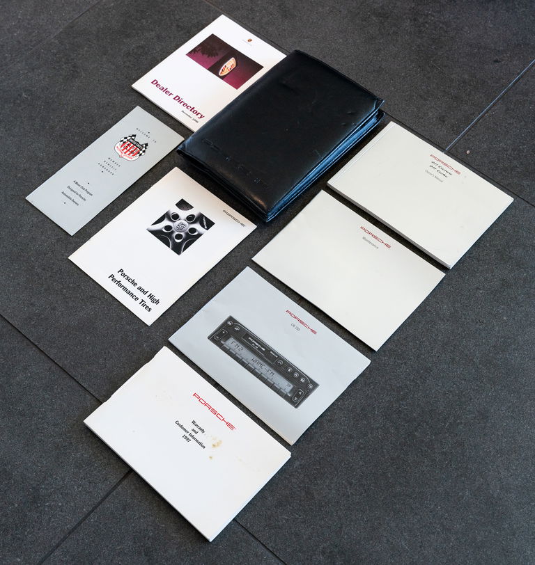 Porsche 993 Carrera 4S