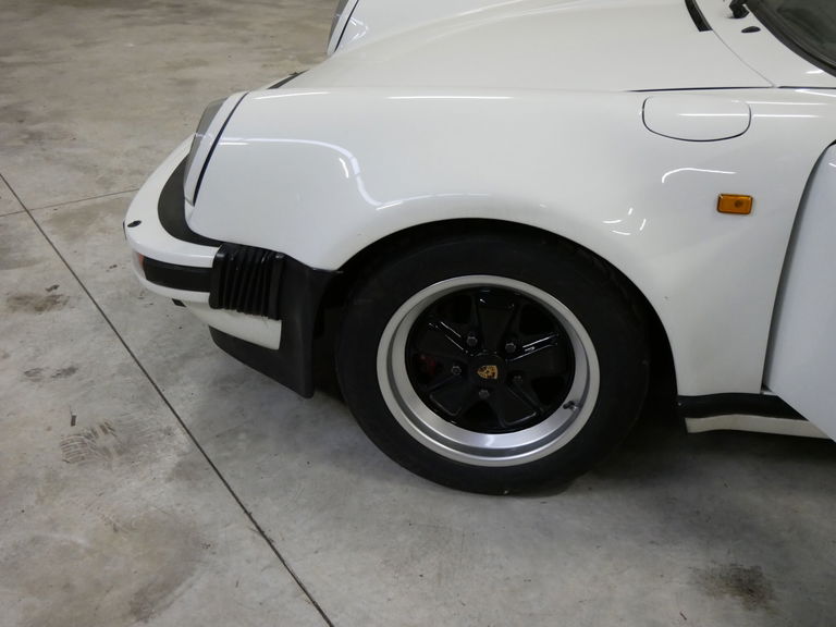 Porsche 911 Turbo 3.3