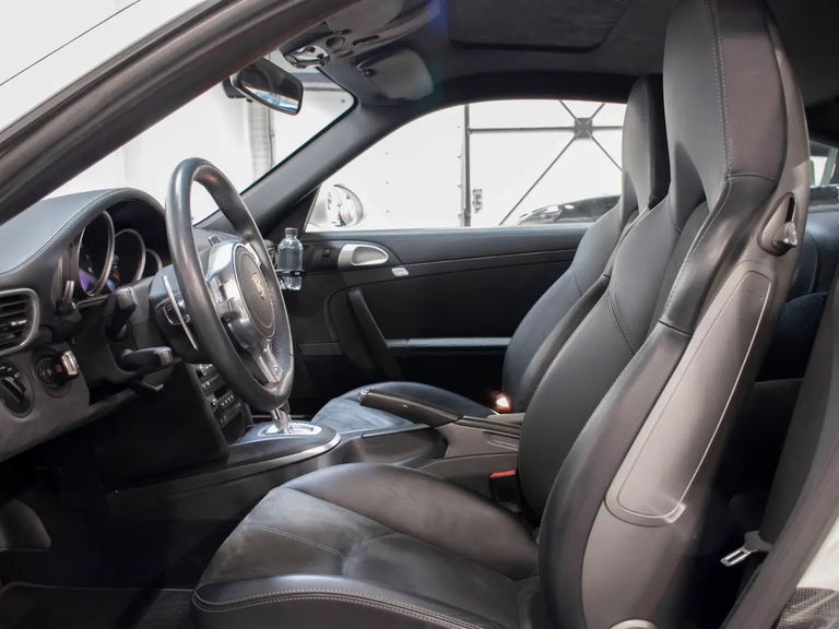 Porsche 997.2 Carrera 4 GTS