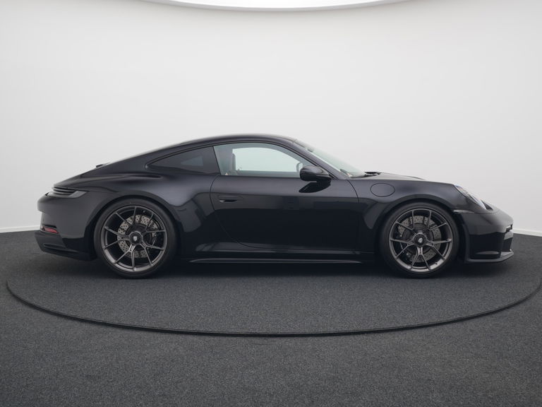 Porsche 992 GT3 Touring