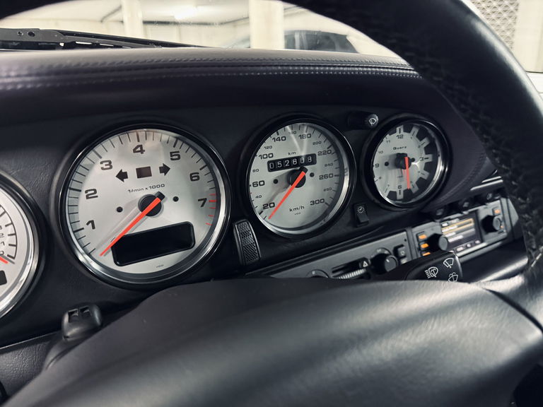 Porsche 993 Carrera 4S