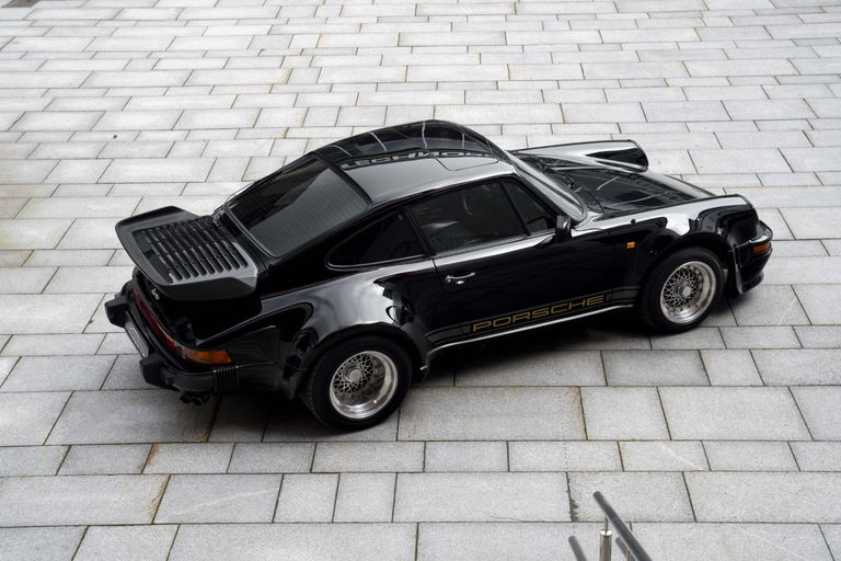 Porsche 911 Turbo 3.3