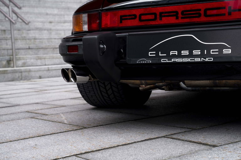 Porsche 911 Turbo 3.3