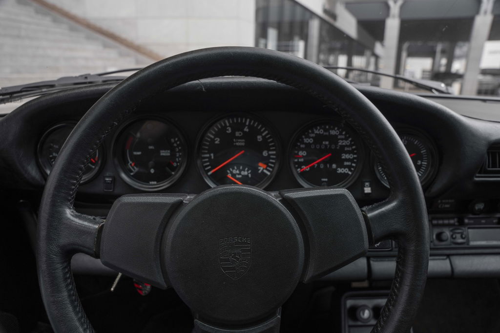 Porsche 911 Turbo 3.3