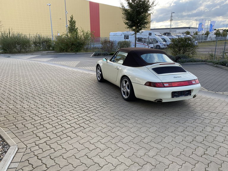 Porsche 993 Carrera