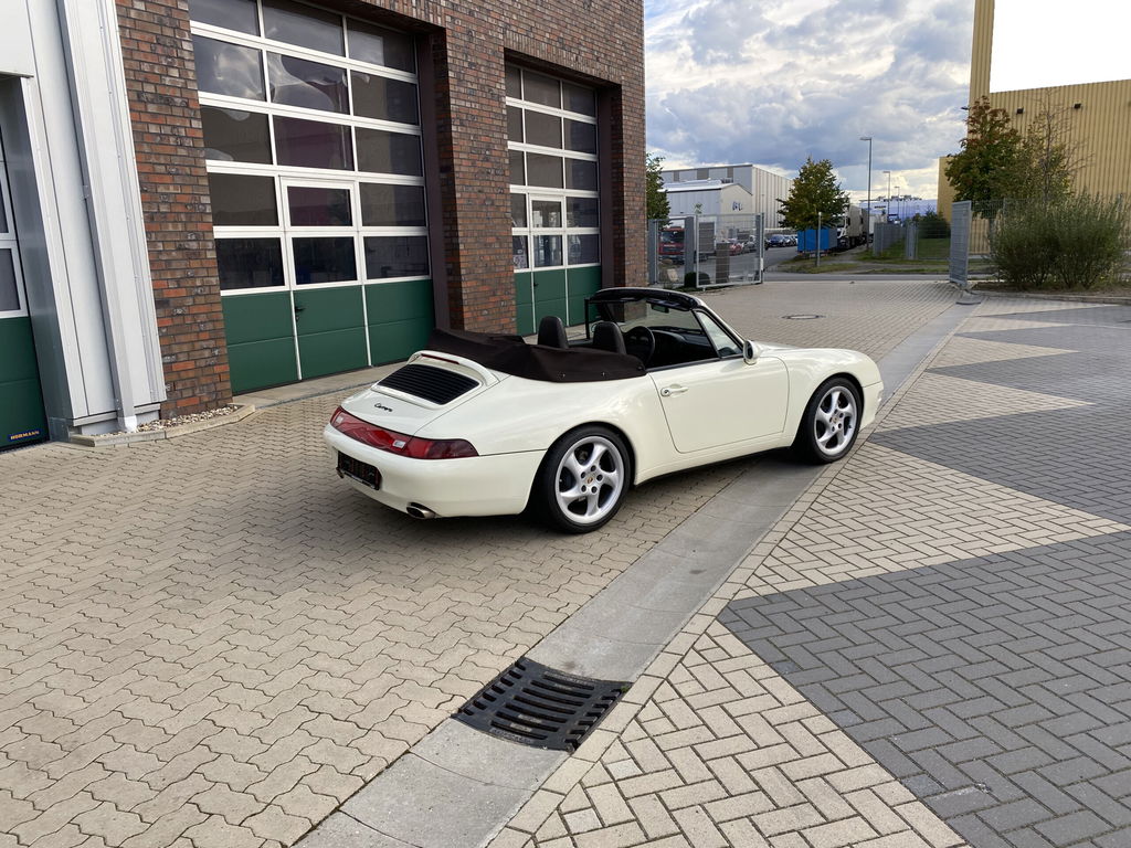 Porsche 993 Carrera
