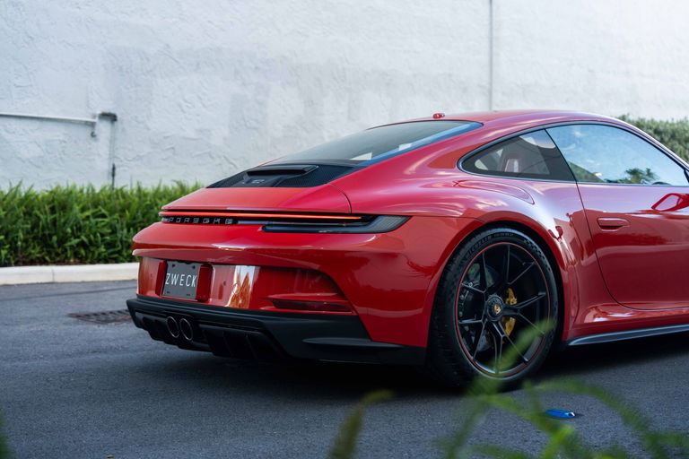 Porsche 992 GT3 Touring