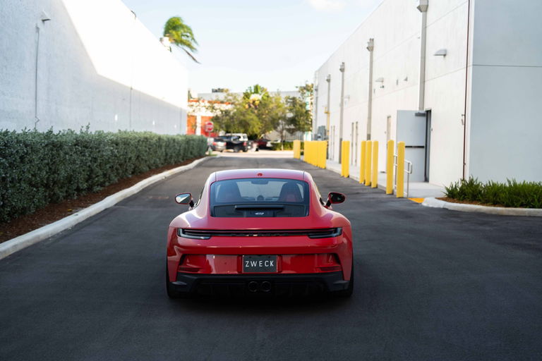 Porsche 992 GT3 Touring