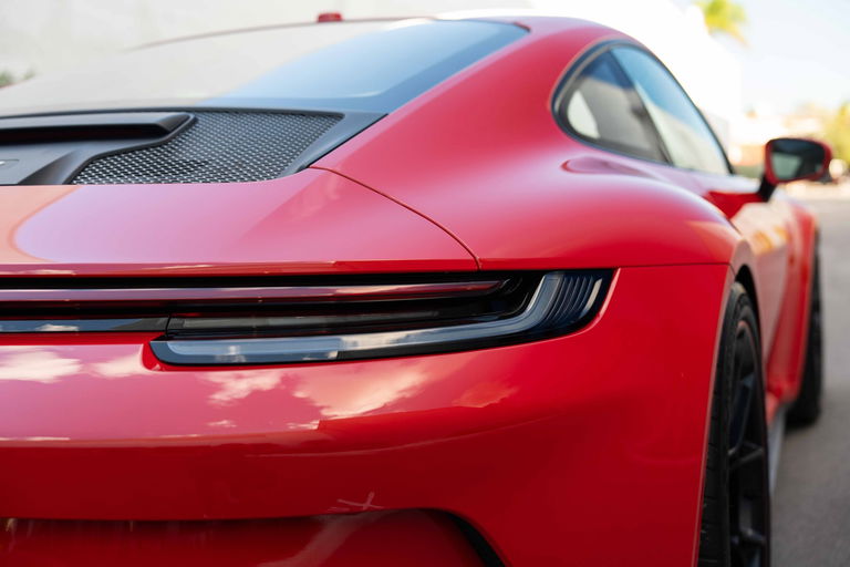 Porsche 992 GT3 Touring