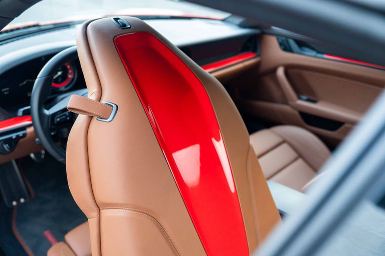 Porsche 992 GT3 Touring