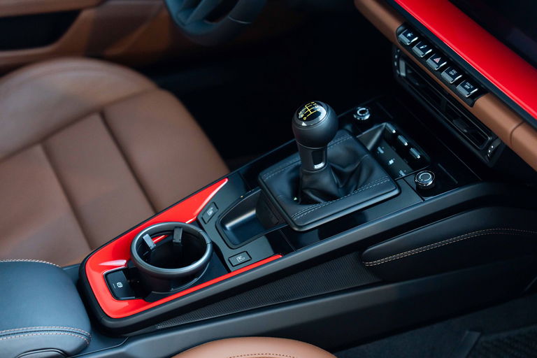 Porsche 992 GT3 Touring