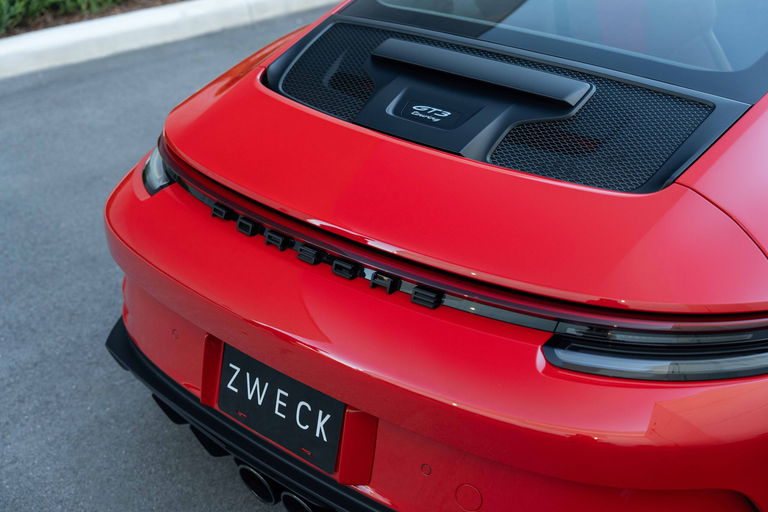 Porsche 992 GT3 Touring