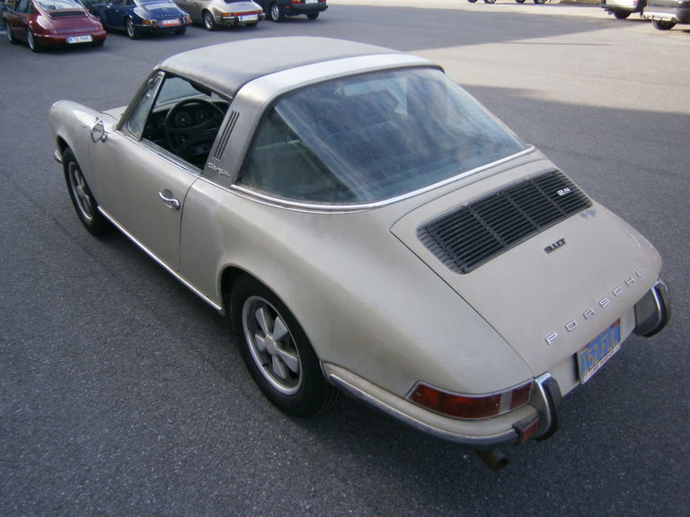 Porsche 911 T (US)